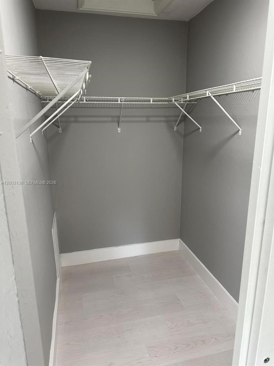 2016 Miami Road, Unit B Fort Lauderdale, FL 33316 - Photo 16 of 27