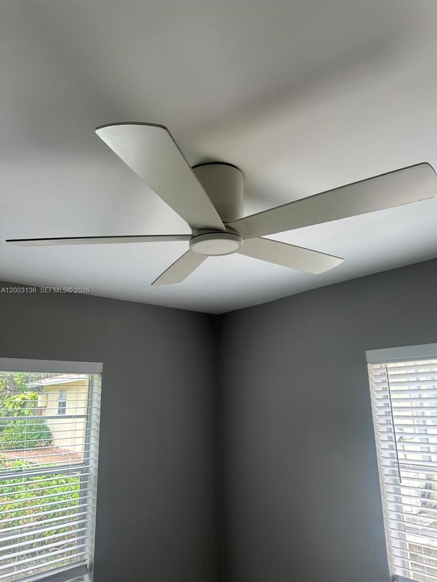 2016 Miami Road, Unit B Fort Lauderdale, FL 33316 - Photo 19 of 27