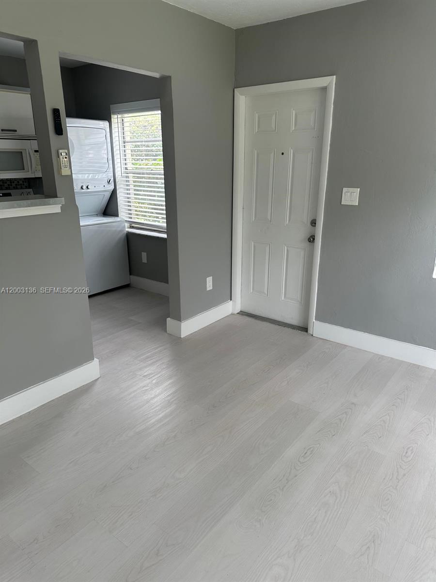 2016 Miami Road, Unit B Fort Lauderdale, FL 33316 - Photo 8 of 27