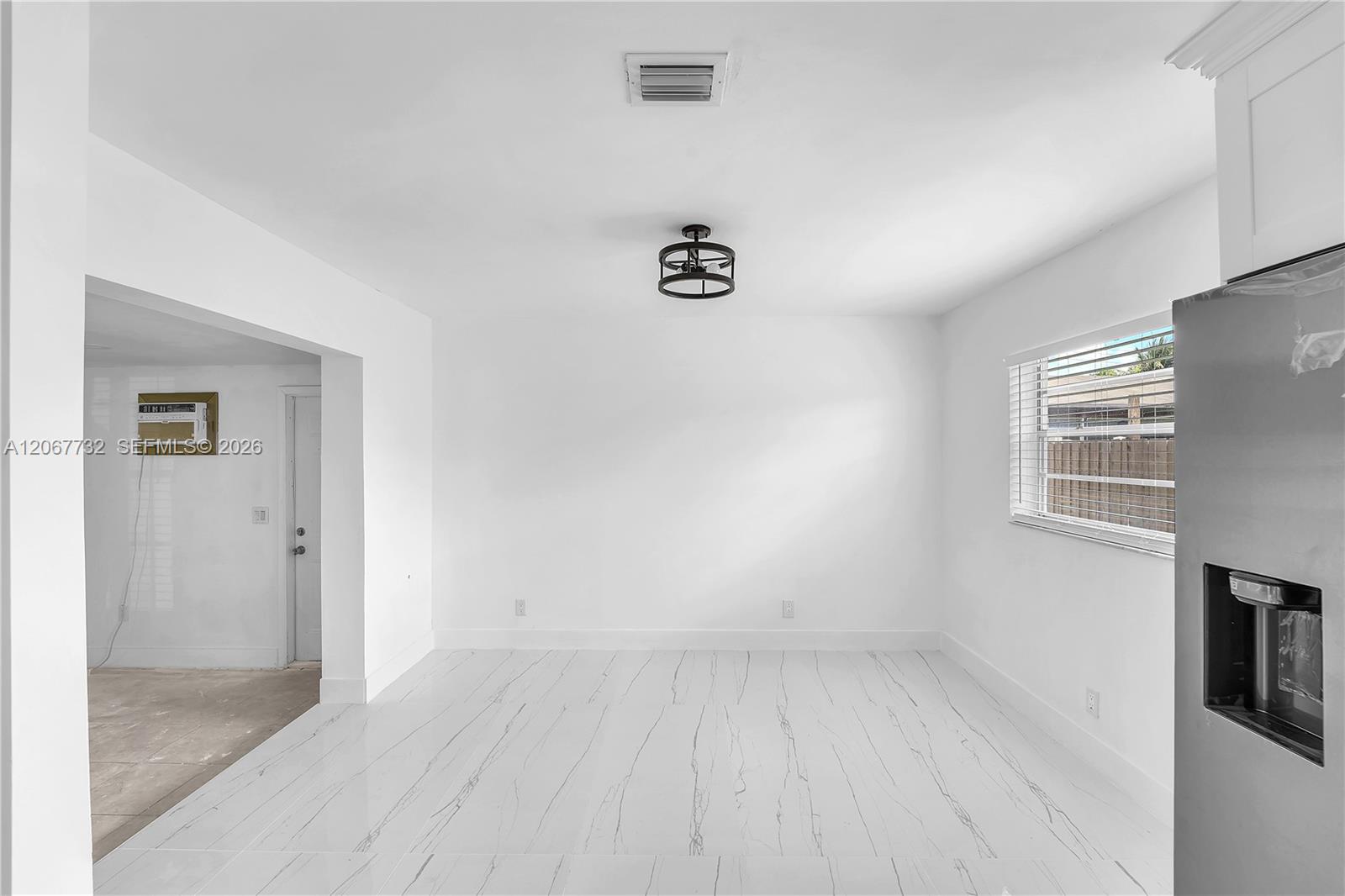 9242 Southwest 18th Road Boca Raton, FL 33428 - Photo 10 of 26 Gallery Image 10