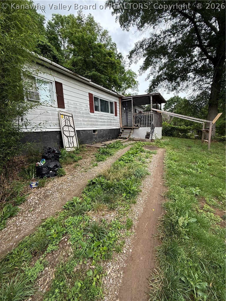 3656 Charleston Road Poca, WV 25159 - Photo 5 of 7 Gallery Image 5