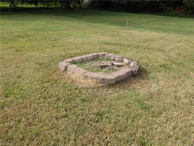 $210,000 | 354 Anderson Street, Denton, NC 27239