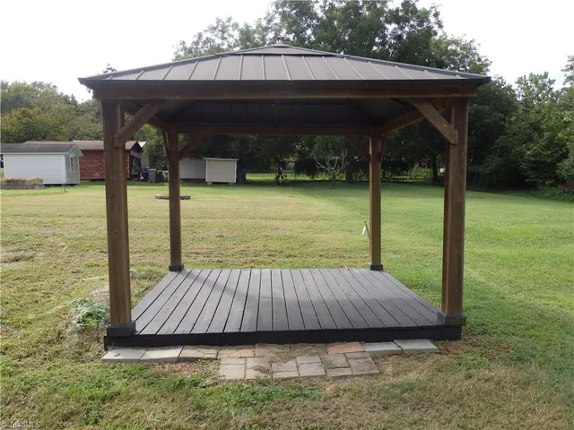 $210,000 | 354 Anderson Street, Denton, NC 27239