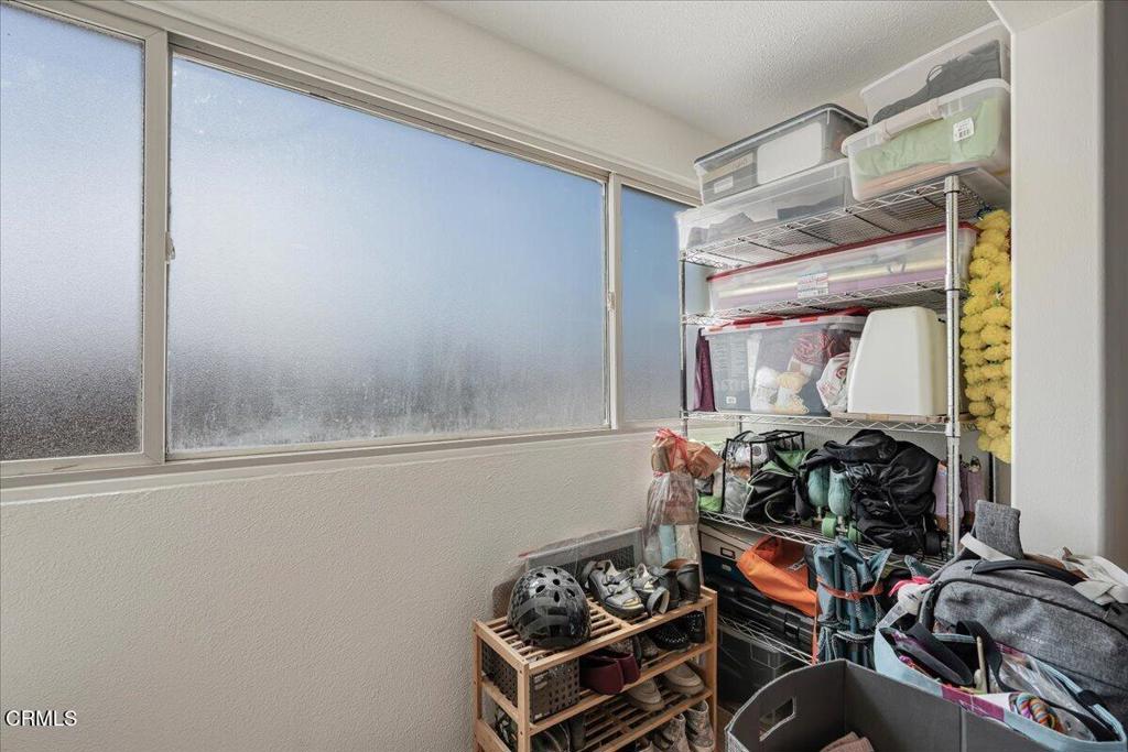 1357 Edgewood Way Oxnard, CA 93030 - Photo 23 of 34 25-DSC06238