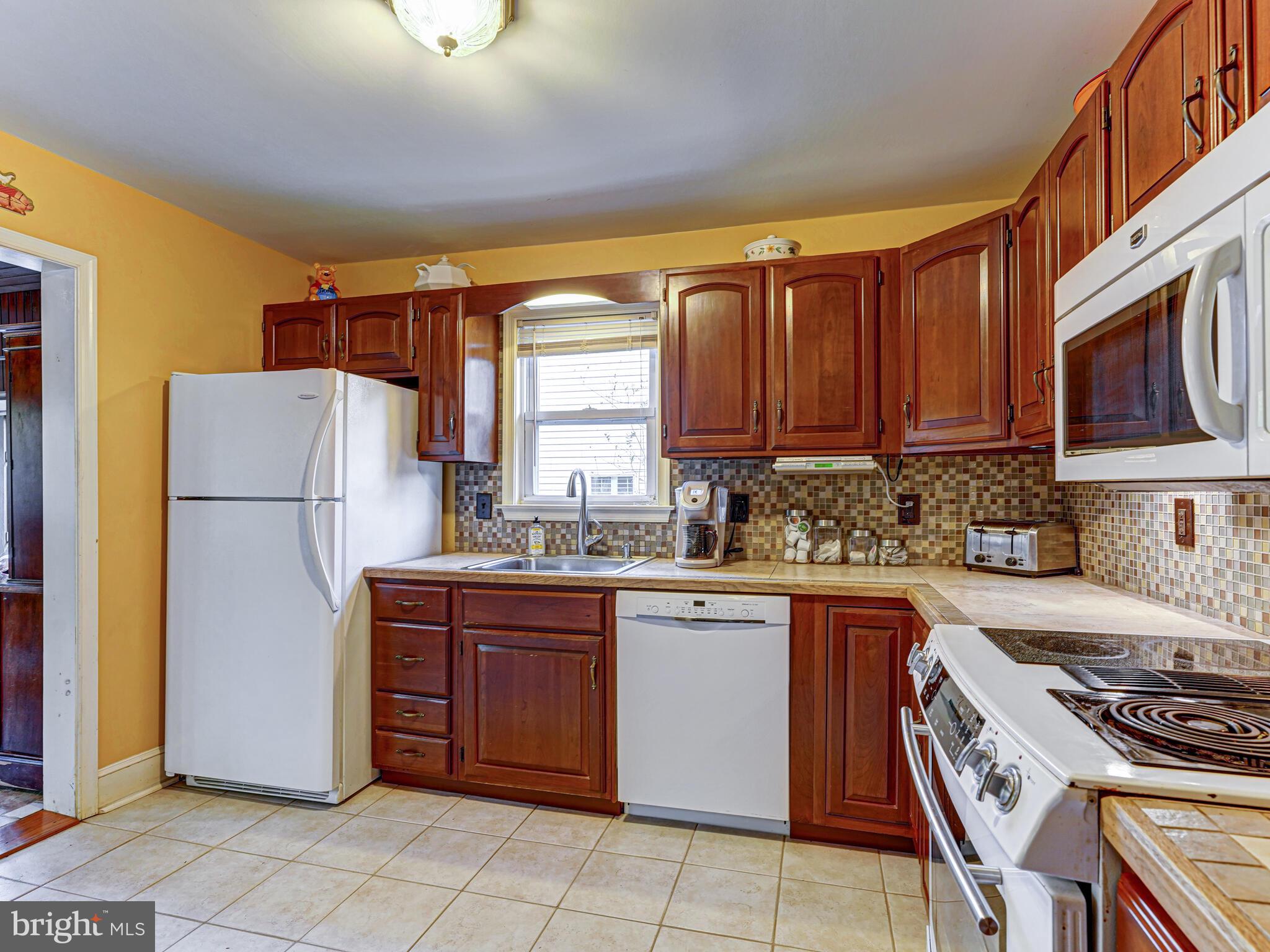 533 Ridge Avenue Media, PA 19063 - Photo 9 of 29 Gallery Image 9