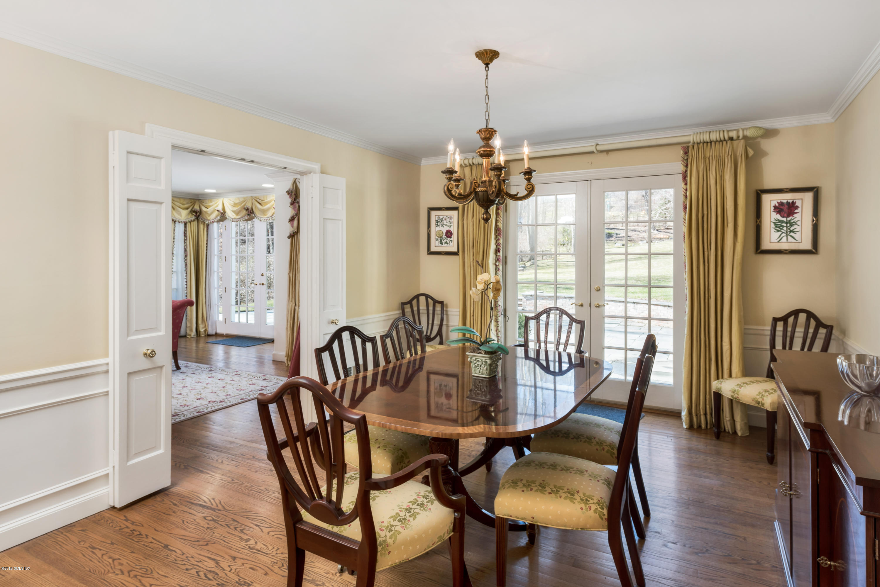 99 Hunting Ridge Road Greenwich, CT 06831 - Photo 13 of 32 11. dining room