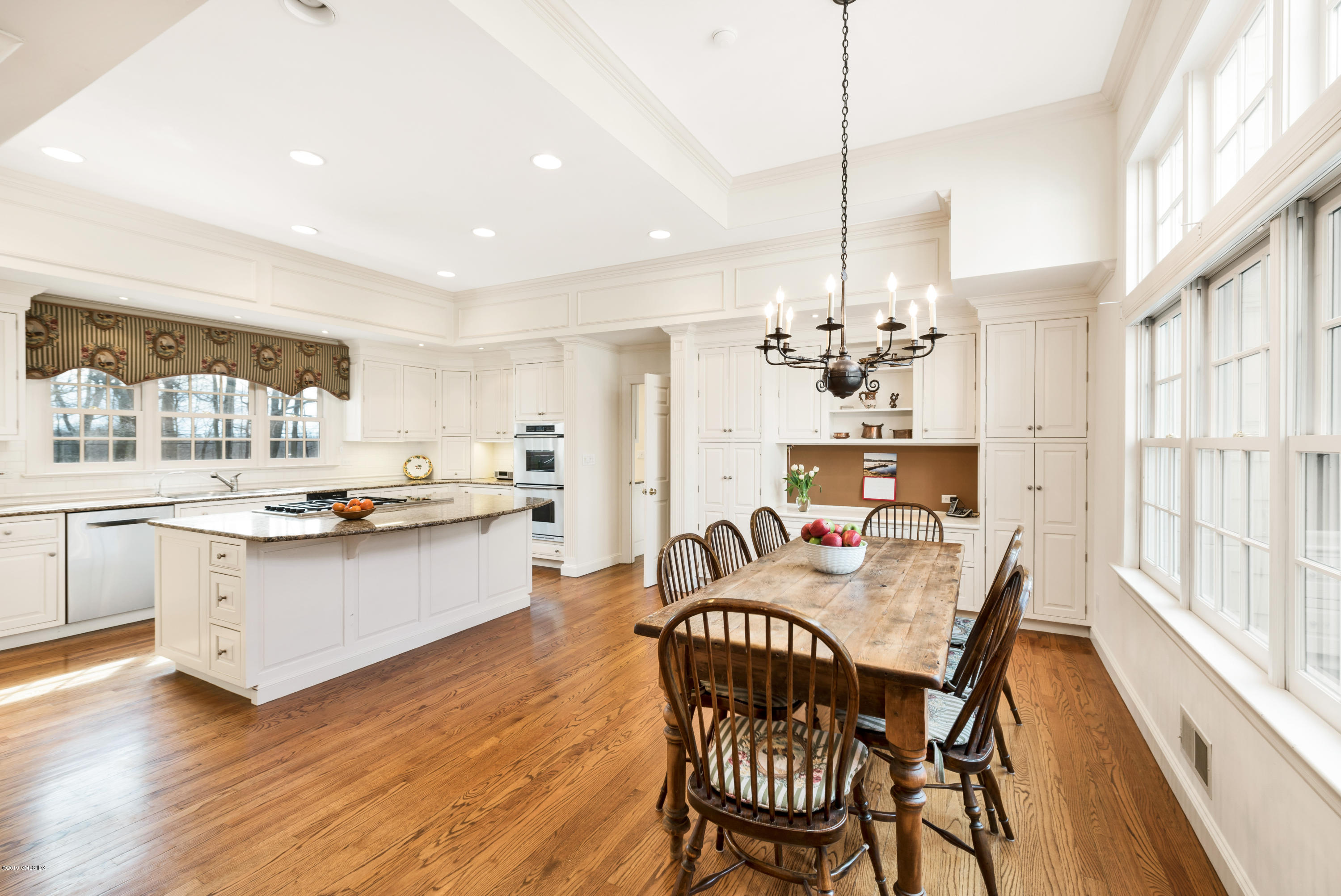 99 Hunting Ridge Road Greenwich, CT 06831 - Photo 5 of 32 4. kitchen