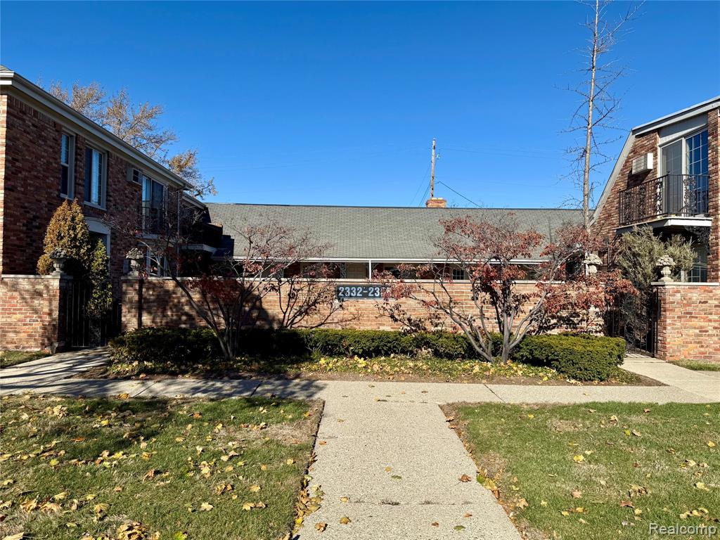 2344 West 14 Mile Road, Unit 7 Royal Oak, MI 48073 - Photo 21 of 21