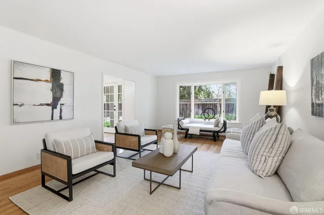 $2,400,000 | 454 9th Avenue, Menlo Park, CA 94025