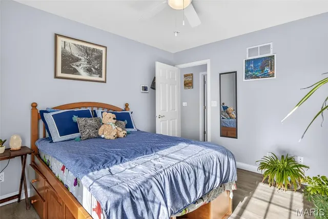 $359,900 | 50 Swan Lane, Farmington, MO 63640