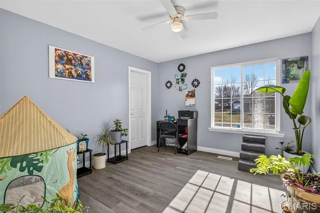 $359,900 | 50 Swan Lane, Farmington, MO 63640