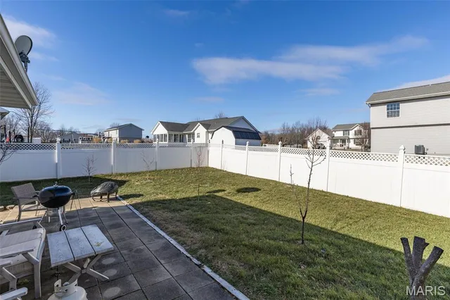 $359,900 | 50 Swan Lane, Farmington, MO 63640