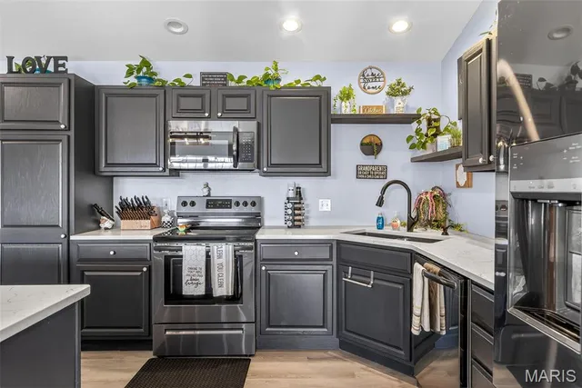 $359,900 | 50 Swan Lane, Farmington, MO 63640