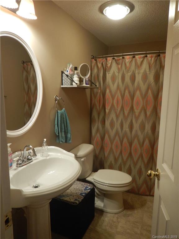 1405 Providence Church Road Salisbury, NC 28146 - Photo 15 of 26 Gallery Image 15