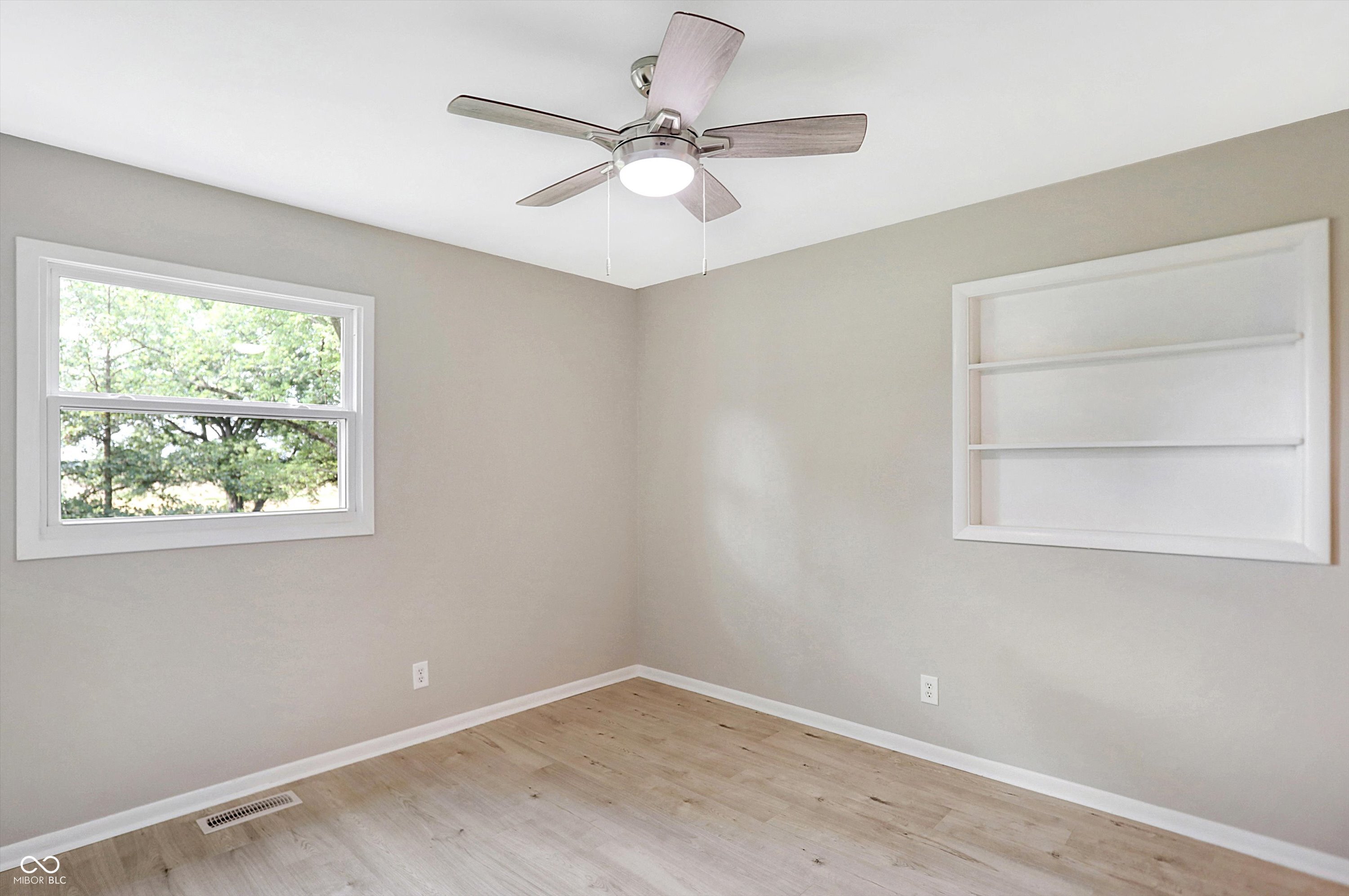 542 North Centerline Road Franklin, IN 46131 - Photo 25 of 49 Gallery Image 25