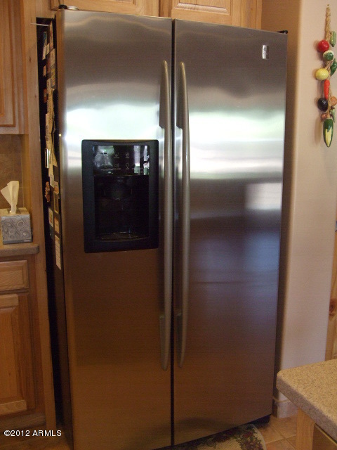 377 South Prospectors Road Apache Junction, AZ 85119 - Photo 34 of 43 SIDE BY SIDE REFRIGERATOR