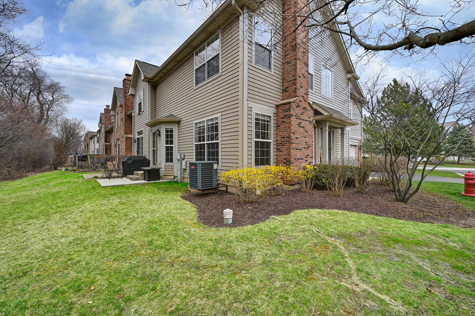 2136 Yale Circle Hoffman Estates, IL 60192 - Photo 20 of 20