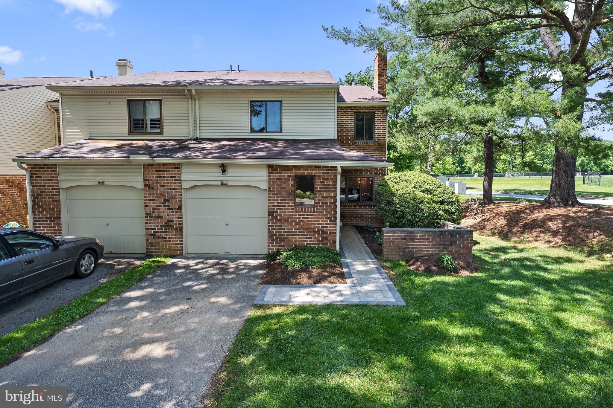 201 Chase Road Chesterbrook, PA 19087 - Photo 2 of 37
