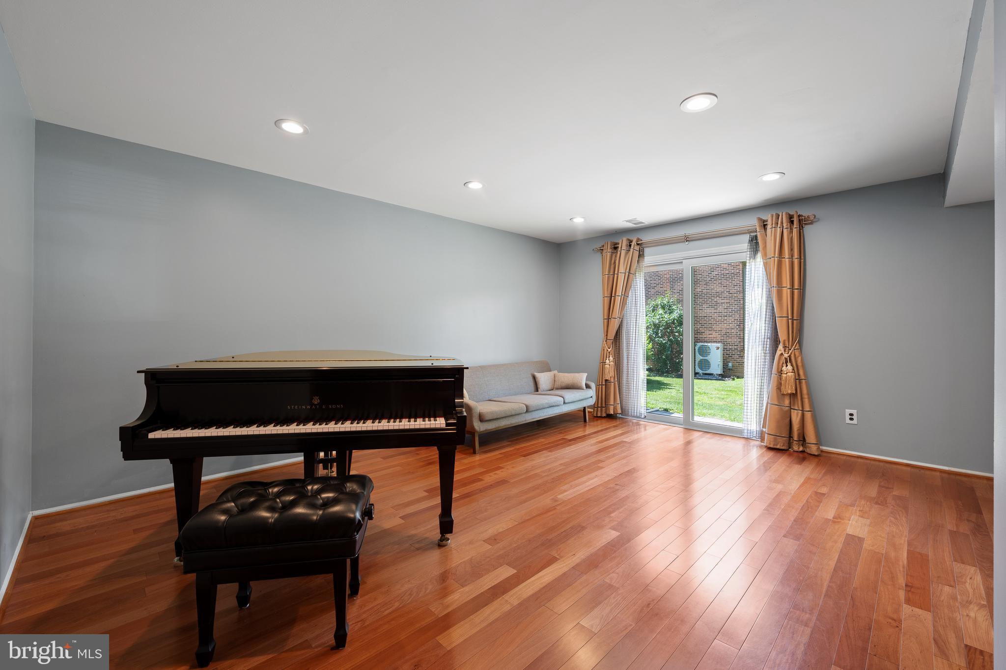 201 Chase Road Chesterbrook, PA 19087 - Photo 10 of 37