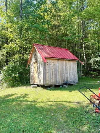 $189,999 | 9894 Mountain Road, Urbana, NY 14840