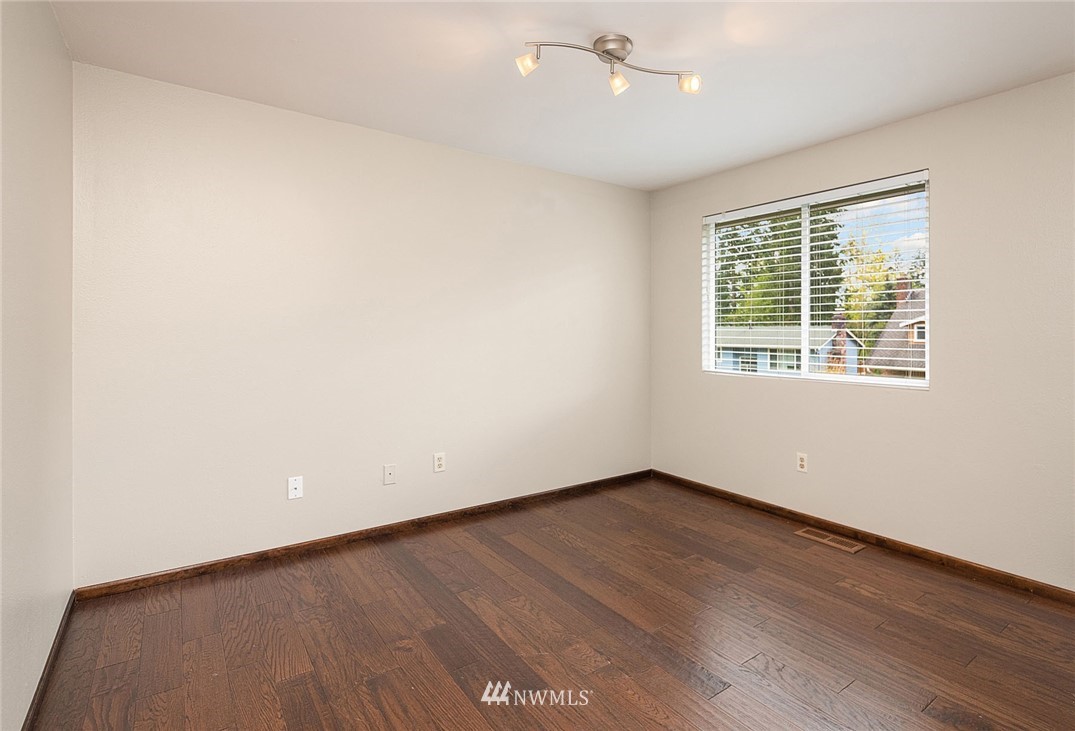 15602 118th Place Northeast Bothell, WA 98011 - Photo 14 of 25 Gallery Image 14