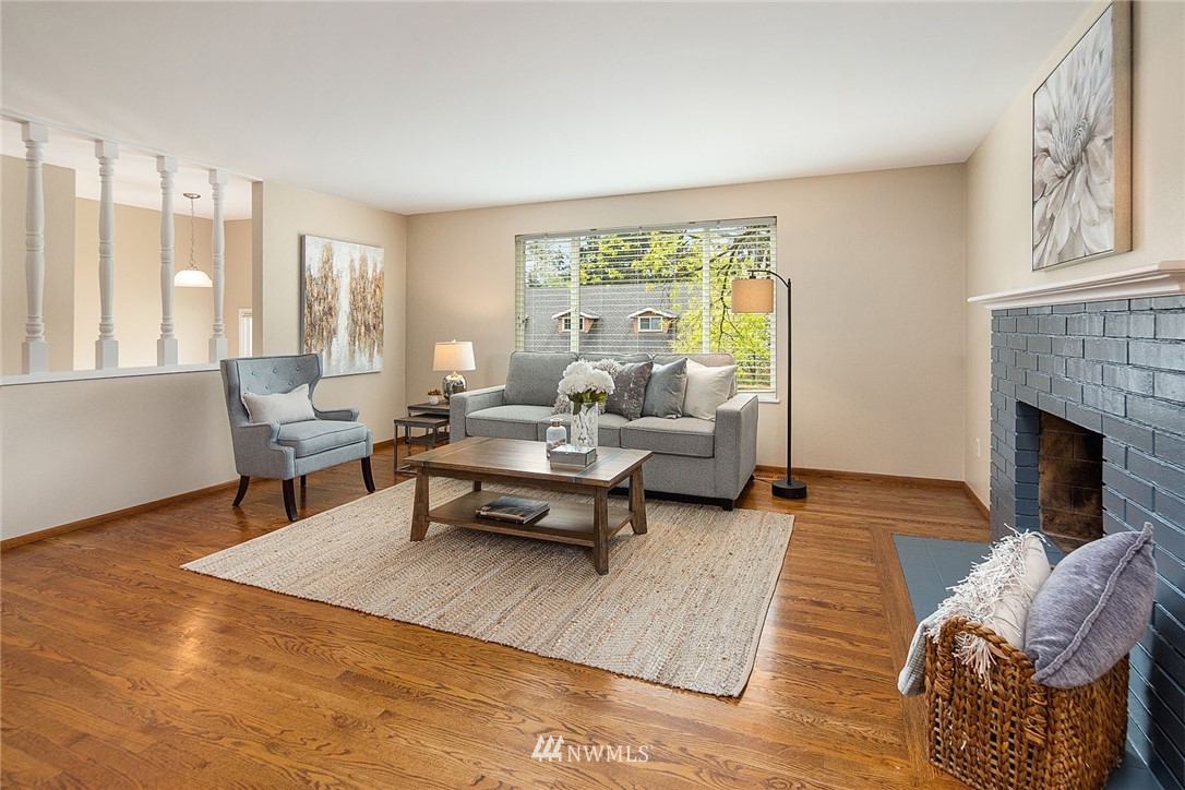15602 118th Place Northeast Bothell, WA 98011 - Photo 3 of 25 Gallery Image 3
