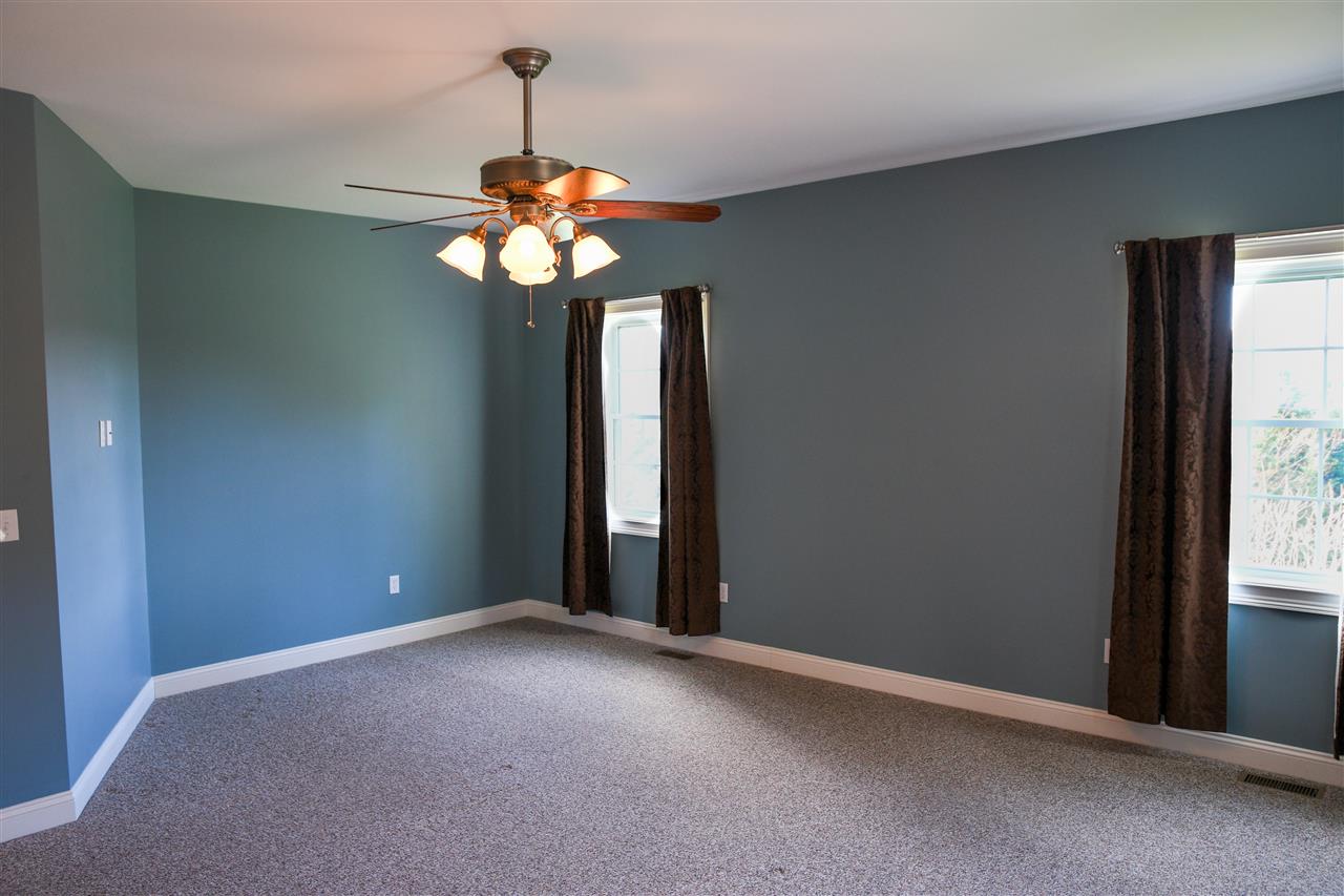 118 Whitefield Road Bethlehem, NH 03574 - Photo 15 of 36