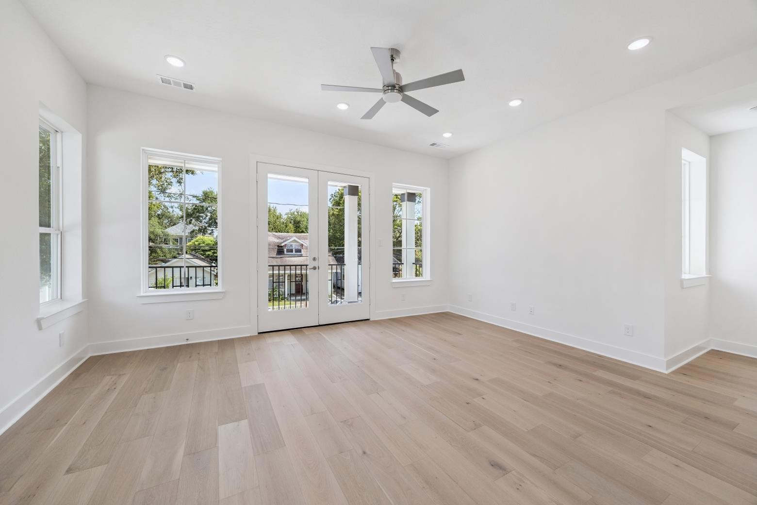 1321 Alexander Street Houston, TX 77008 - Photo 13 of 25
