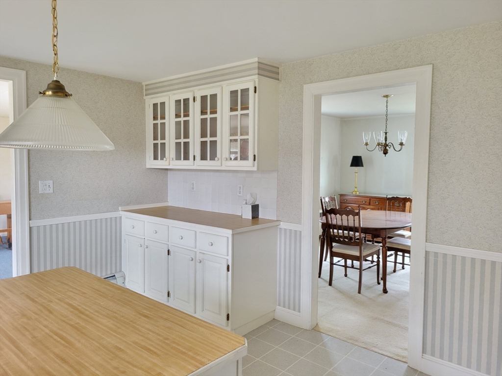 52 Montvale Road Gardner, MA 01440 - Photo 15 of 38 Gallery Image 15