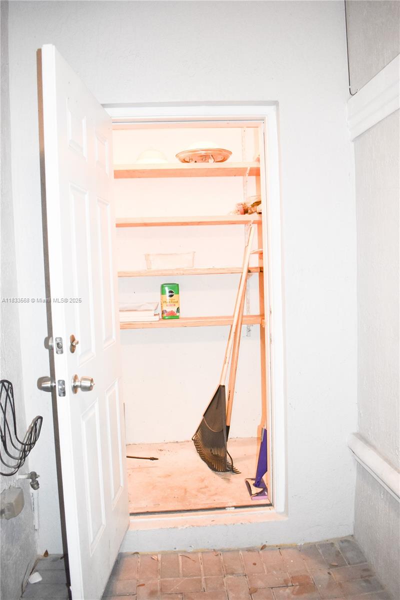 9123 Southwest 152nd Path Miami, FL 33196 - Photo 17 of 52