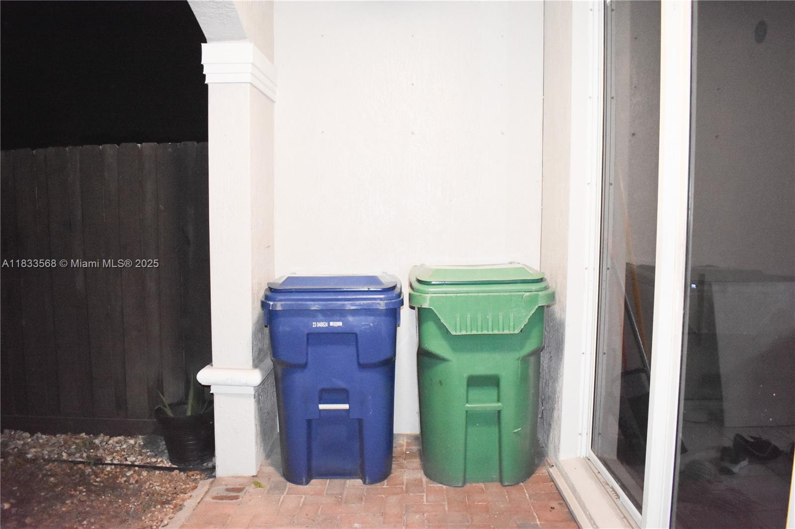 9123 Southwest 152nd Path Miami, FL 33196 - Photo 19 of 52