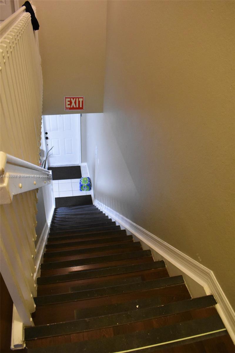 9123 Southwest 152nd Path Miami, FL 33196 - Photo 10 of 52