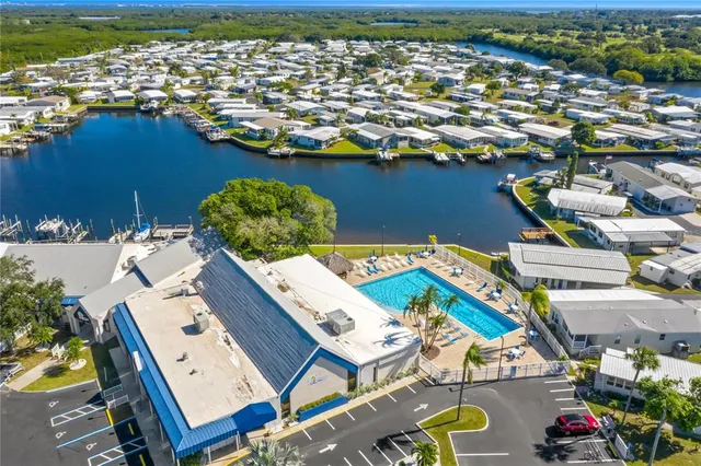 $1,500 | 672 Mt Piney Avenue Northeast, Unit 699, St. Petersburg, FL 33702