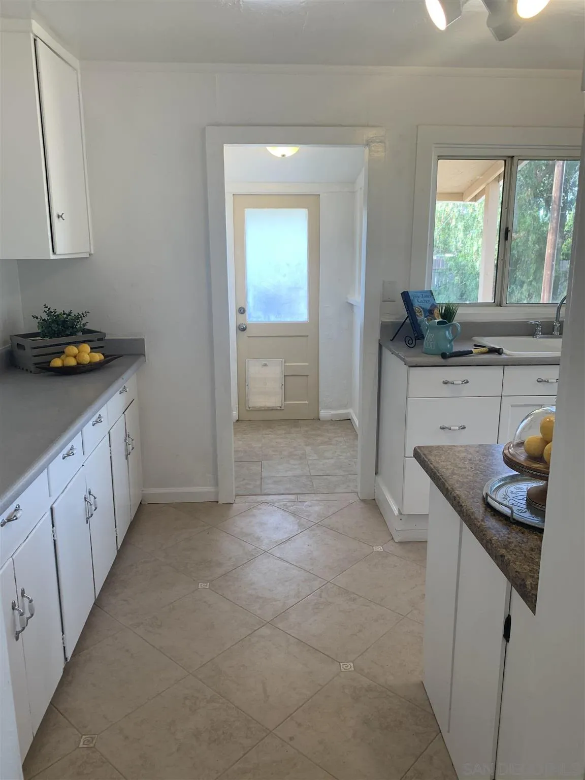 1310 Barnett Road Ramona, CA 92065 - Photo 14 of 41 Gallery Image 14