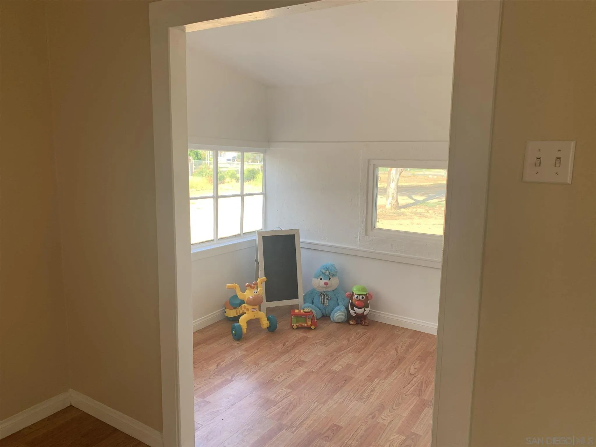 1310 Barnett Road Ramona, CA 92065 - Photo 26 of 41 Gallery Image 26