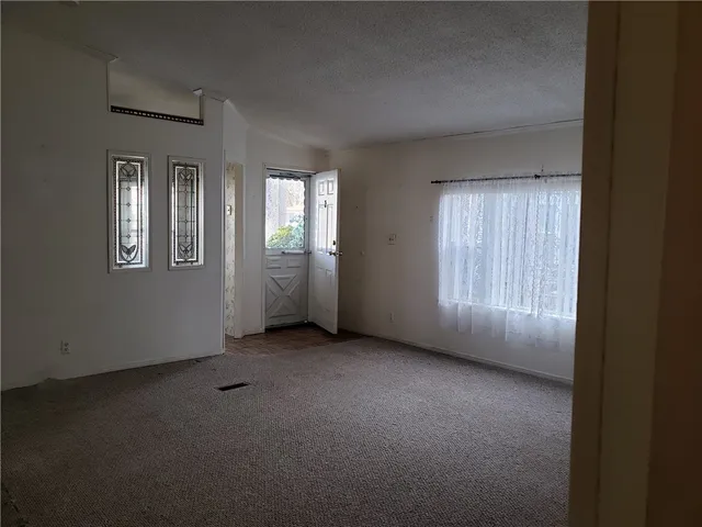 $190,000 | 53 Lear Drive, Coventry, RI 02816