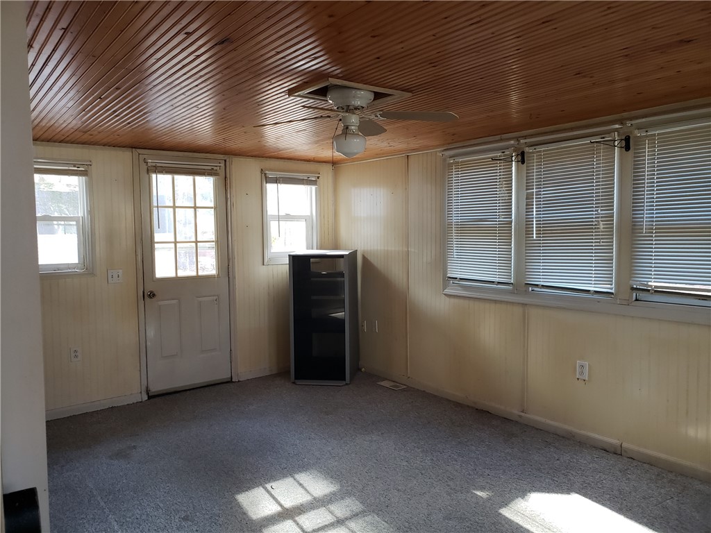 53 Lear Drive Coventry, RI 02816 - Photo 5 of 21 Enclosed heated porch