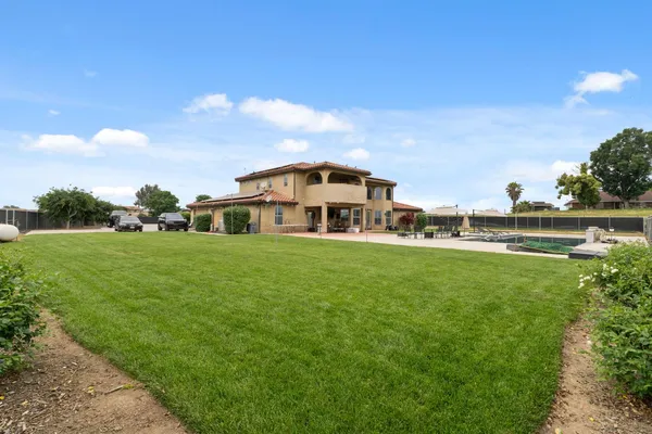 $1,589,000 | 17703 El Camino Road, Madera, CA 93636