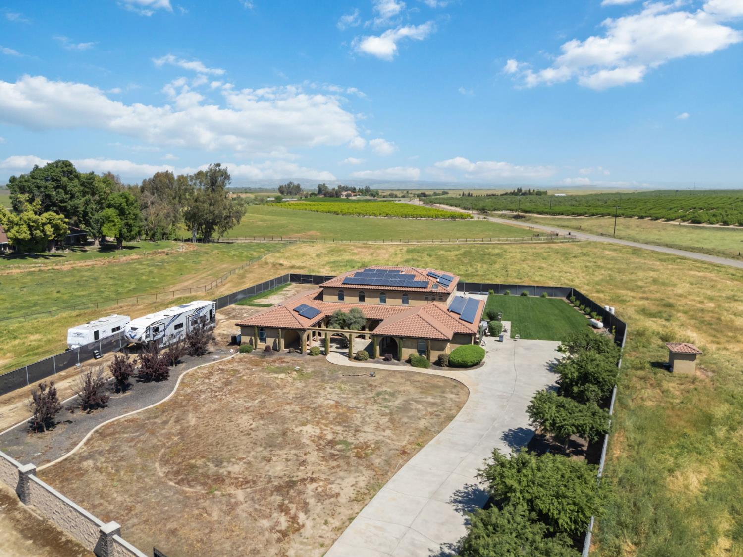 17703 El Camino Road Madera, CA 93636 - Photo 54 of 64 a view of a lake with a ocean view