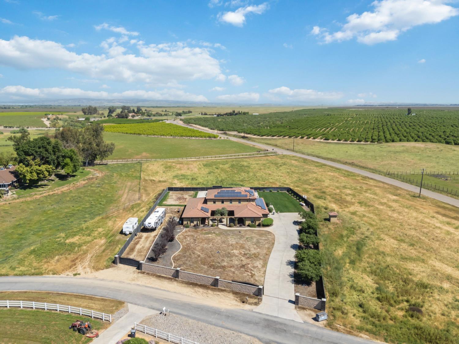17703 El Camino Road Madera, CA 93636 - Photo 56 of 64 a view of an ocean and beach