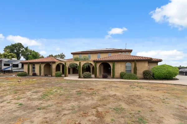$1,589,000 | 17703 El Camino Road, Madera, CA 93636