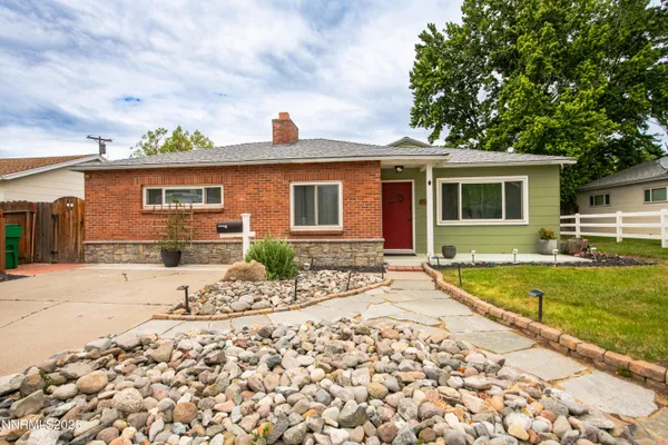 $465,000 | 1900 North Division Street, Carson City, NV 89703