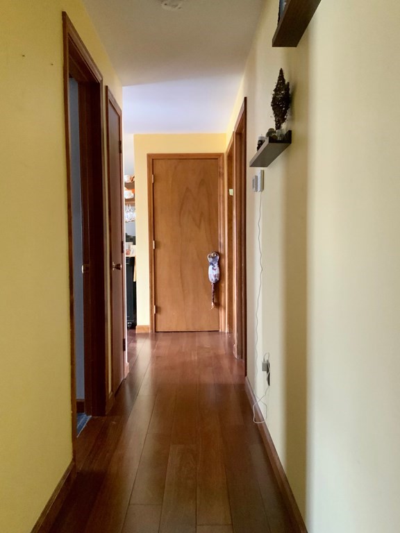 271 Parkerview Street Springfield, MA 01129 - Photo 13 of 23 Gallery Image 13