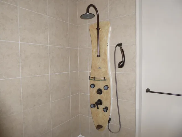 $1,750 | 10225 Wood Fern Court, Conroe, TX 77385