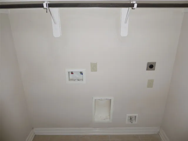 $1,750 | 10225 Wood Fern Court, Conroe, TX 77385