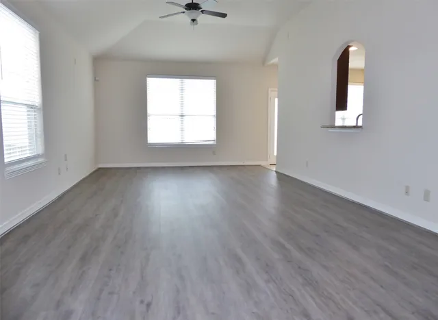 $1,750 | 10225 Wood Fern Court, Conroe, TX 77385