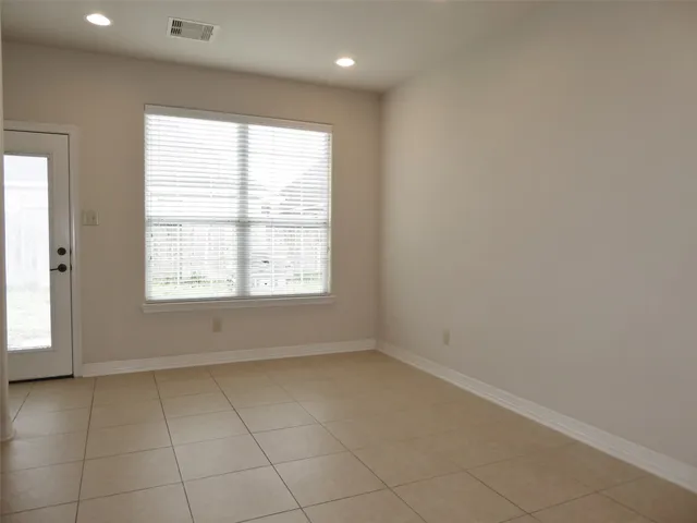 $1,750 | 10225 Wood Fern Court, Conroe, TX 77385