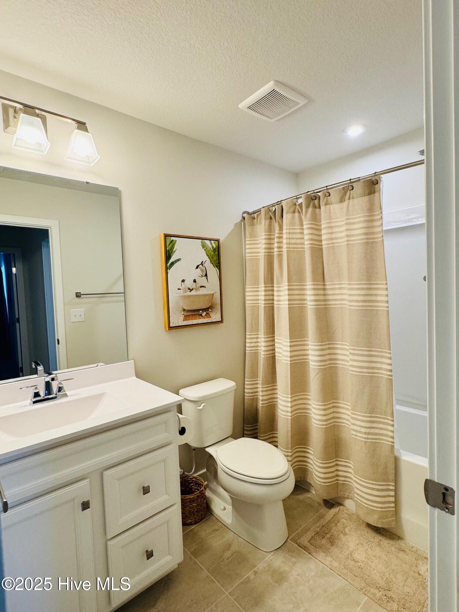 100 Spinnaker Street, Unit A Elizabeth City, NC 27909 - Photo 30 of 41 Hall Bath