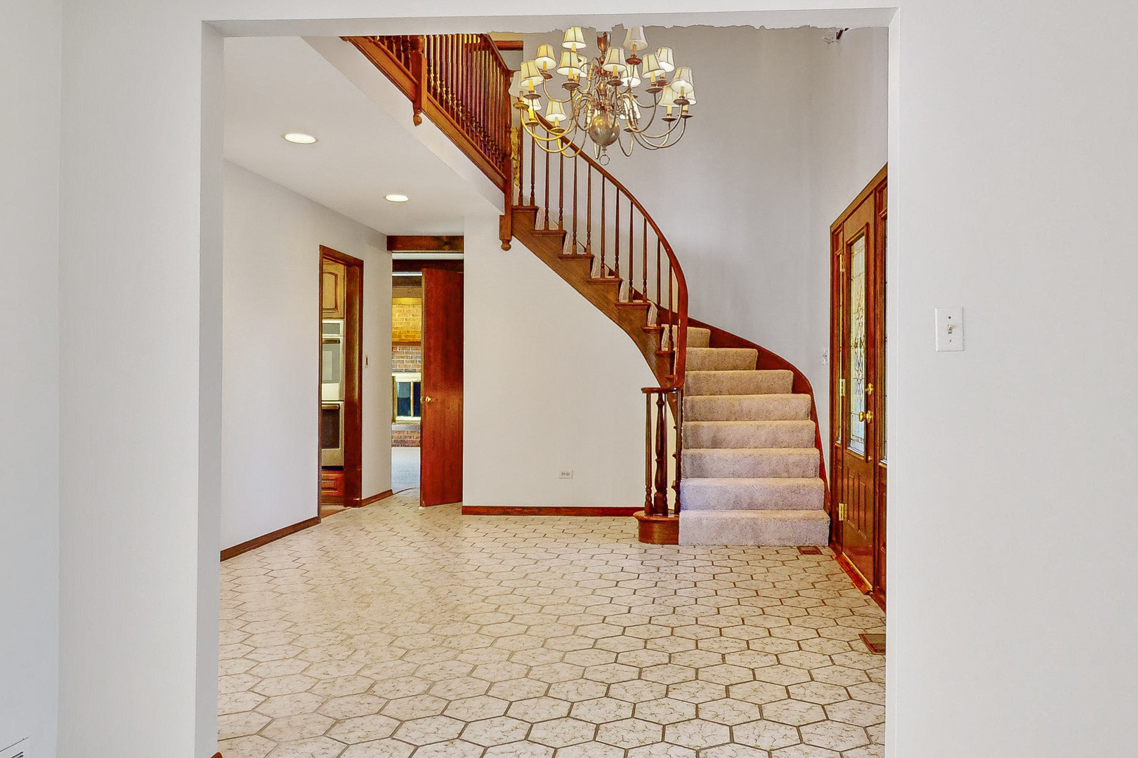 309 Hambletonian Drive Oak Brook, IL 60523 - Photo 24 of 39 a view of entryway