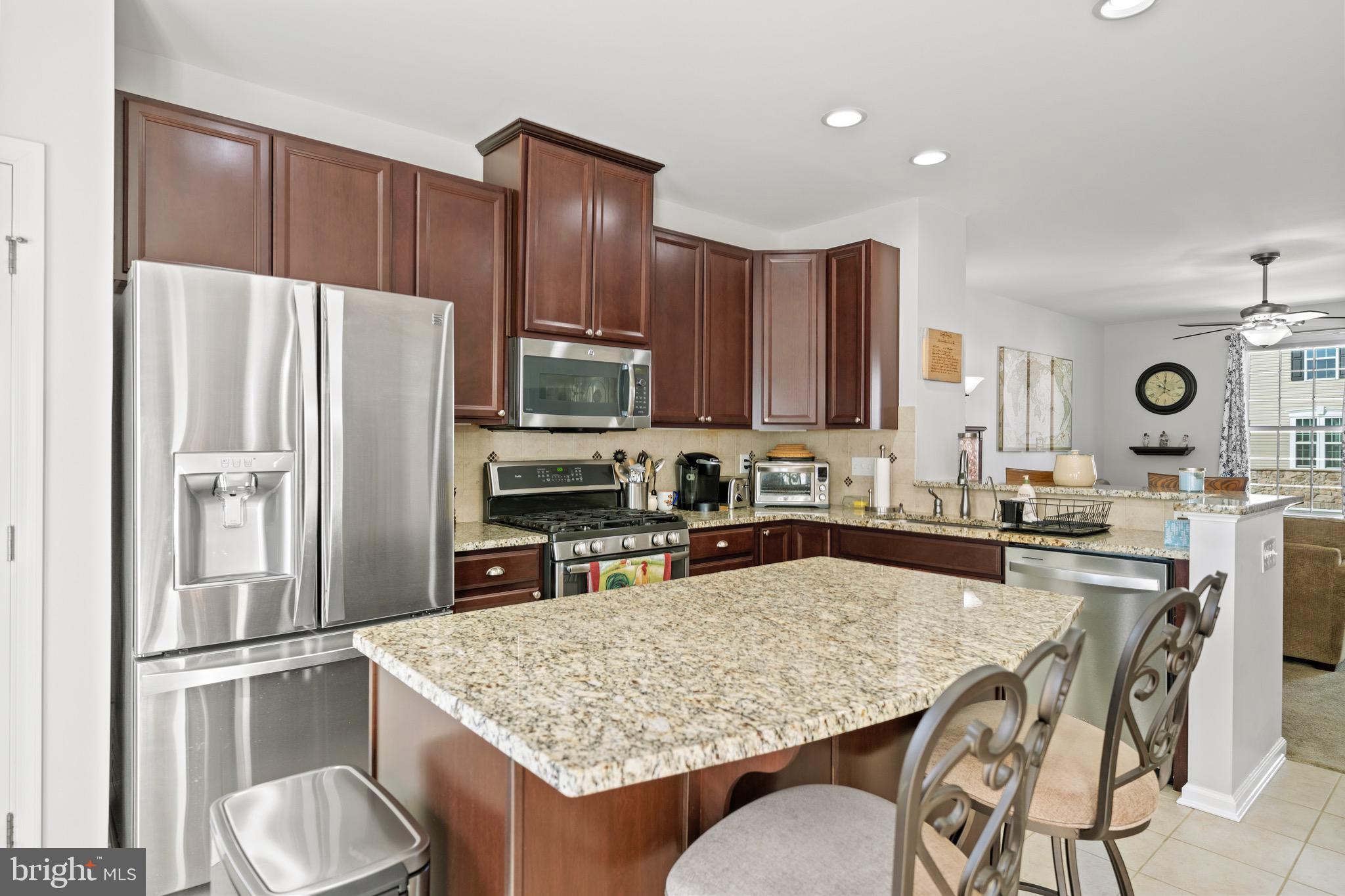 1047 Regency Place Sewell, NJ 08080 - Photo 18 of 40